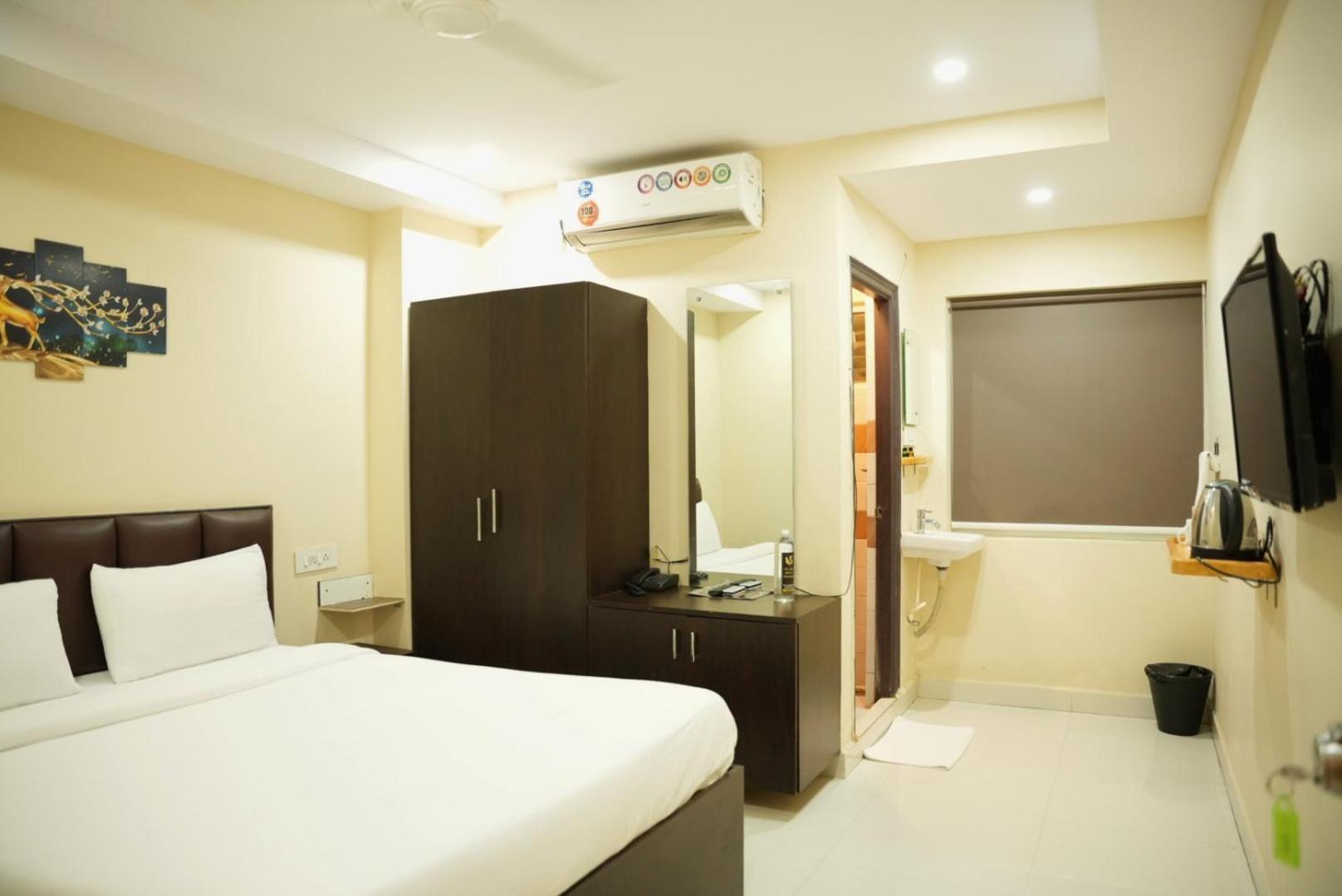Da Lara Suites Kondapur  Exterior photo