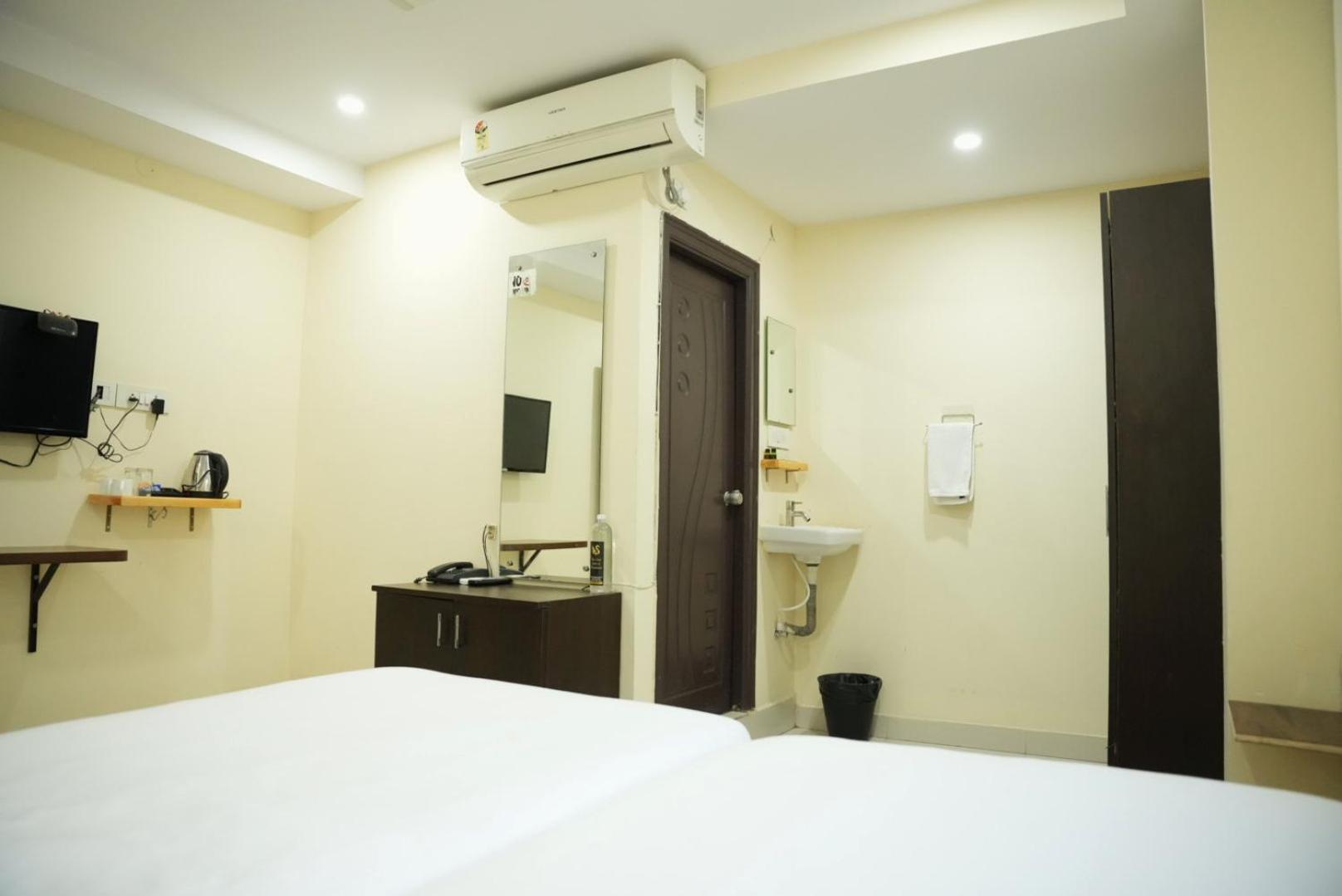 Da Lara Suites Kondapur  Exterior photo